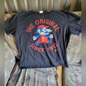 Men's L Vintage Mario bros "the original since 1981" official Nintendo stamped T